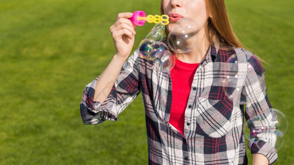 can outdoor grass pollen cause ears to be plugged in